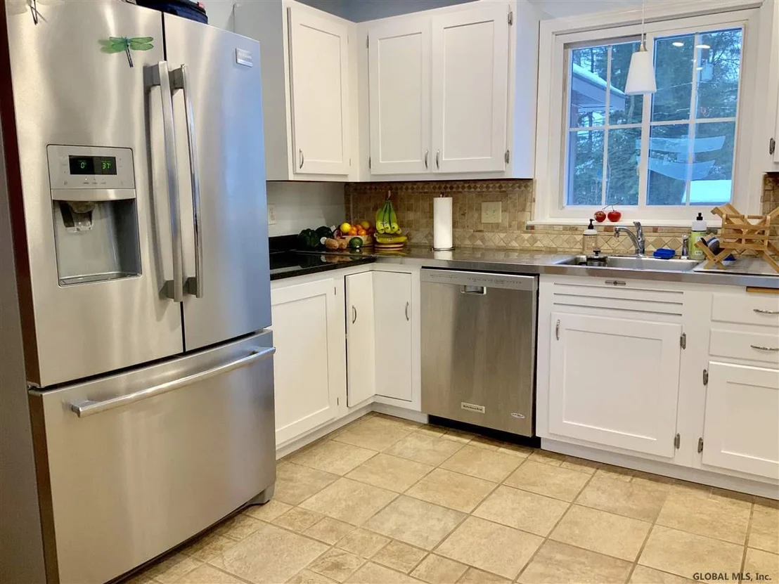Photo of 6 CLARKSON Road