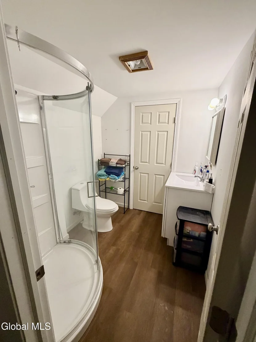 Photo of 4 Circular Drive