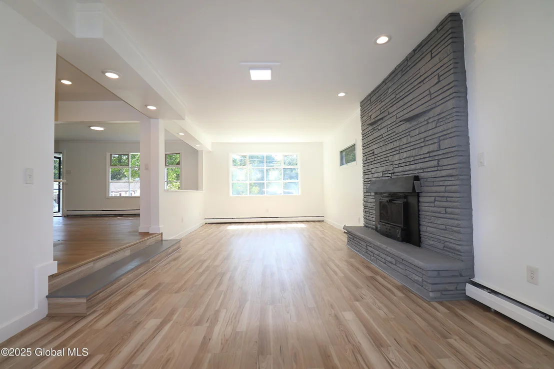 Photo of 1220 Hemlock Street