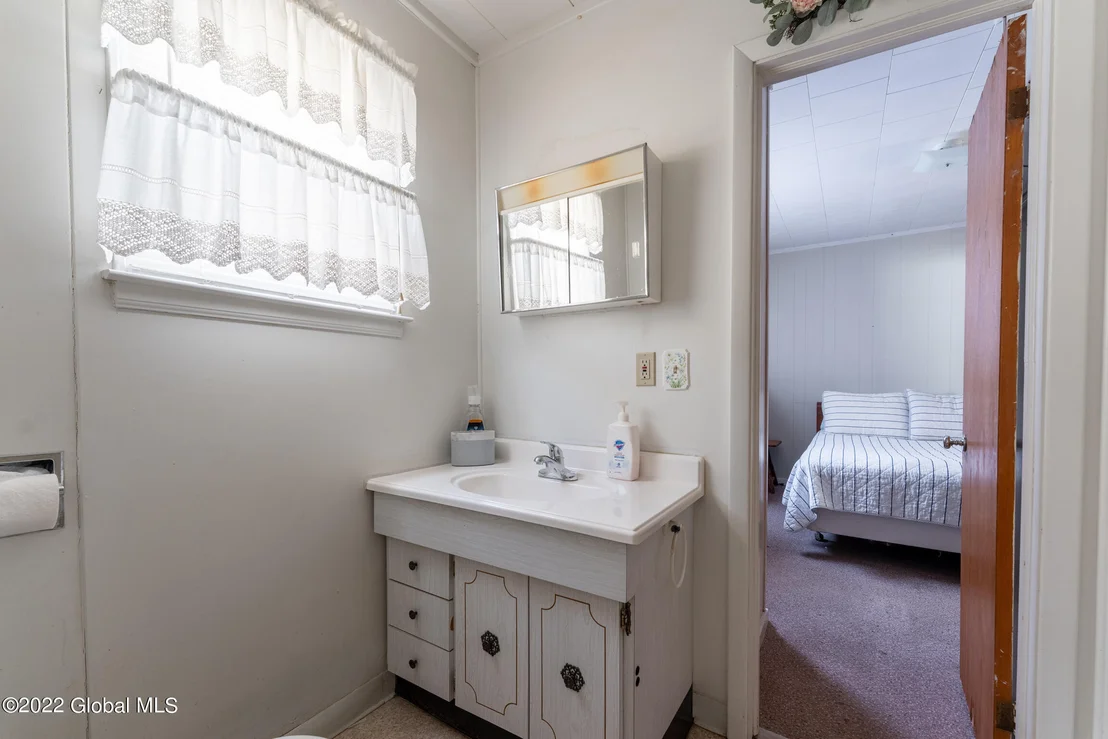 Photo of 16 pine st Street