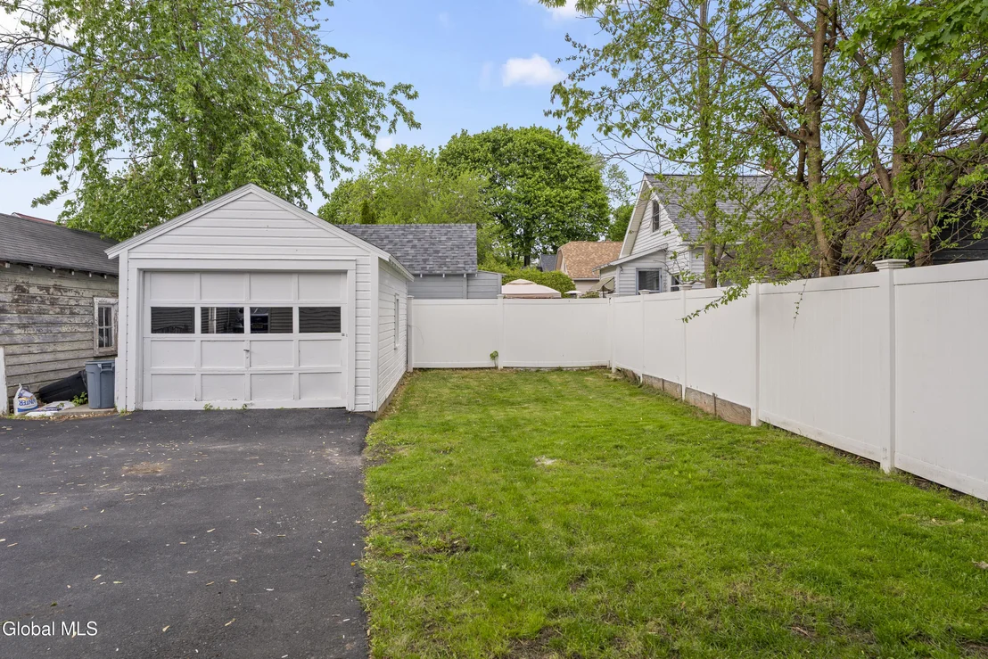 Photo of 106 Lark Street