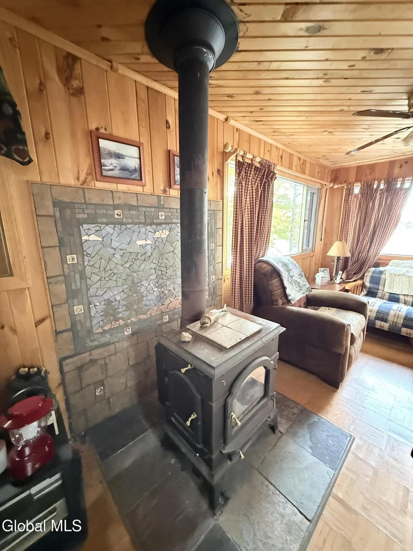 Photo of 1180 Goodnow Flow Road