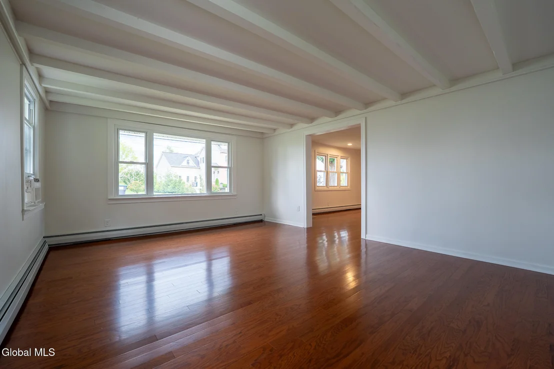 Photo of 15 Renas Drive