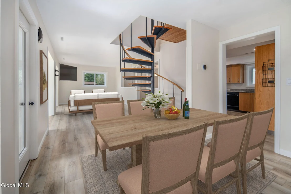 Photo of 1412 Rocco Drive