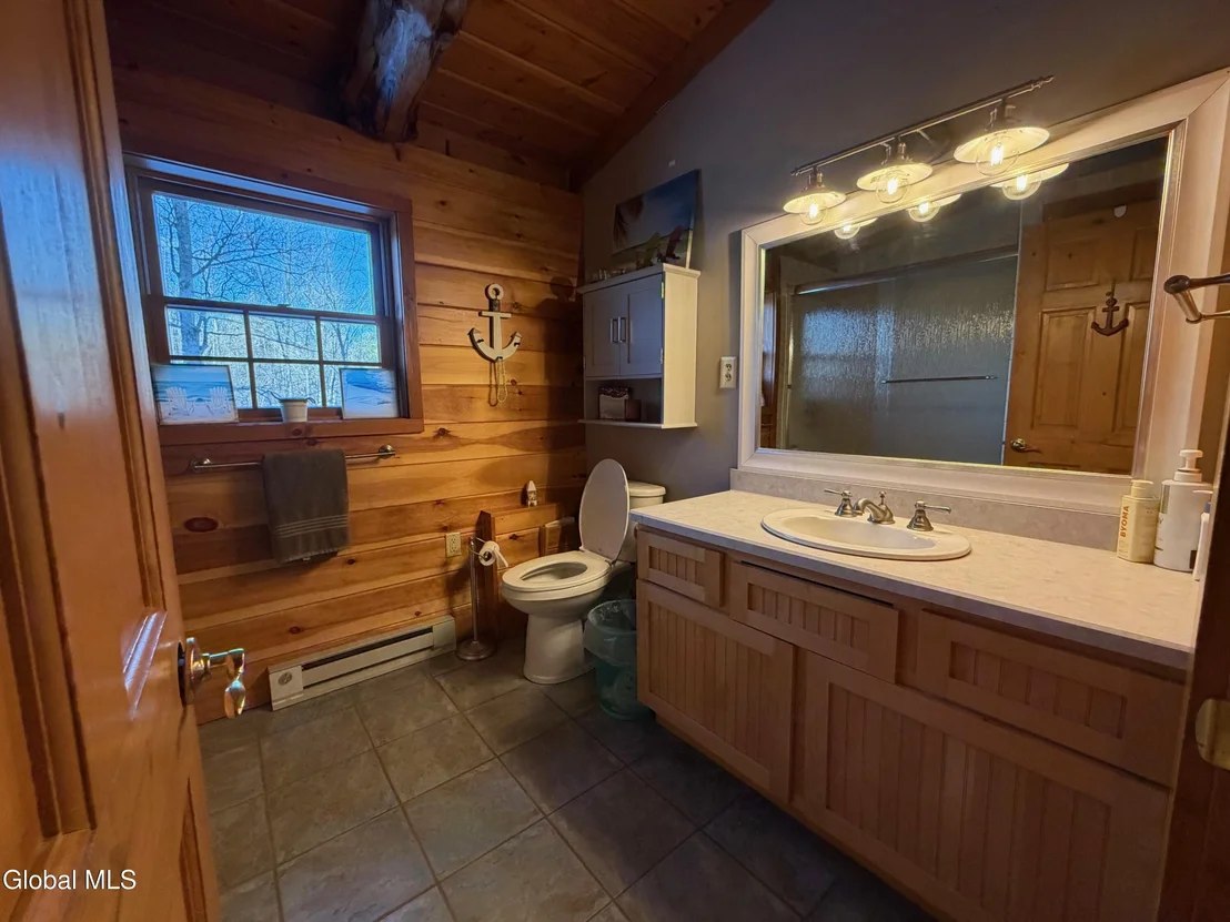 Photo of 75 Forest Way