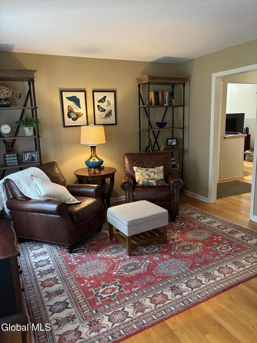 Photo of 210 Sundew Drive