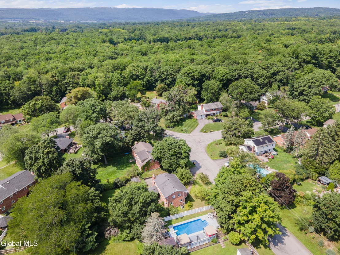 Photo of 1009 Cheyenne Road