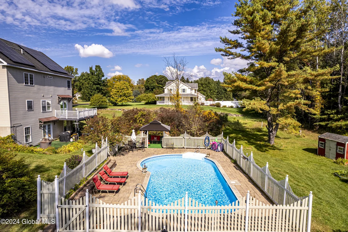 Photo of 25 Stonehurst Drive