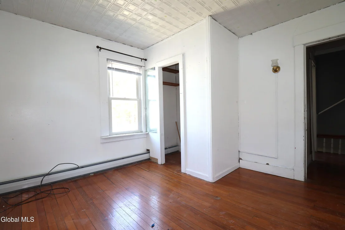 Photo of 417 Eleanor Street