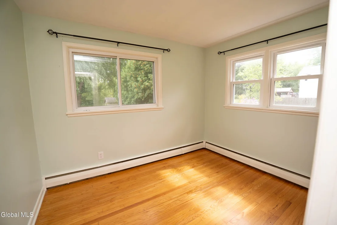 Photo of 136 Van Dyke Road