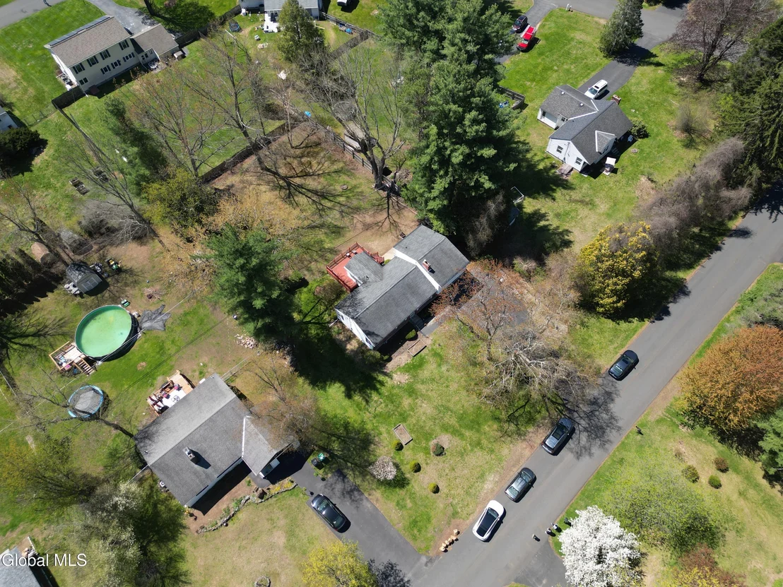 Photo of 141 Birchwood Drive