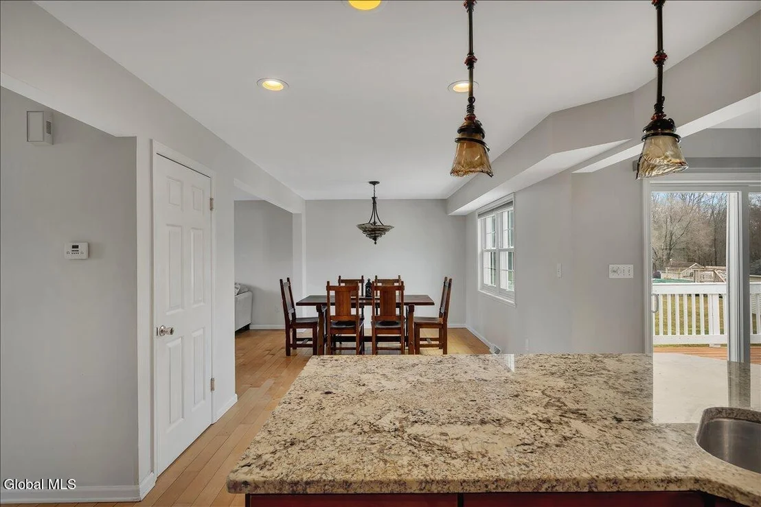 Photo of 128 Horizon Boulevard