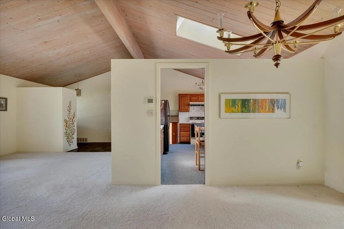 Photo of 109 Oakwood Drive