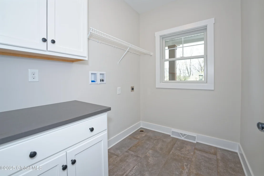 Photo of 2802 Phillips Road