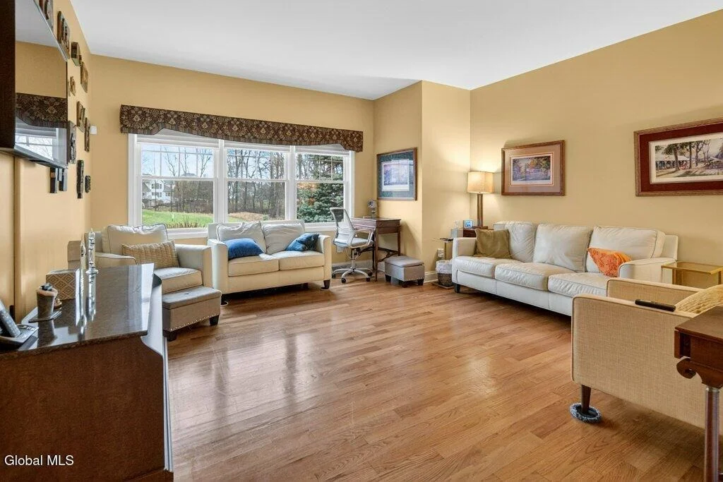 Photo of 1 Conway Circle