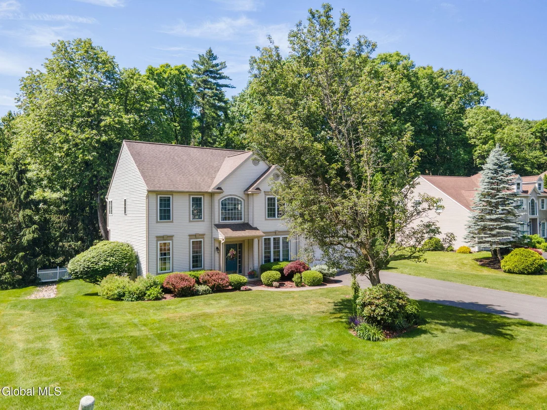 Photo of 46 Mann Boulevard