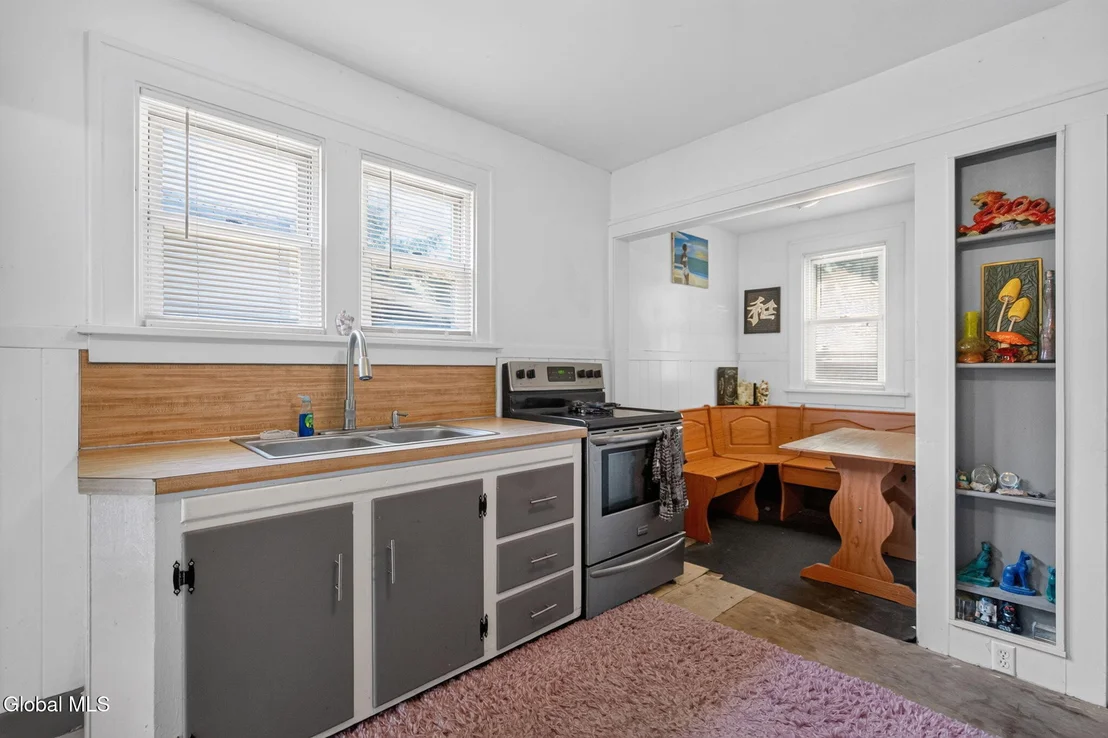 Photo of 207 Jay Street