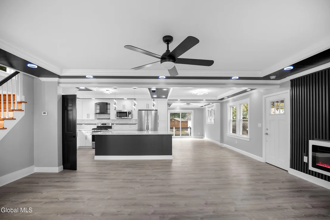 Photo of 451 Ballston Road