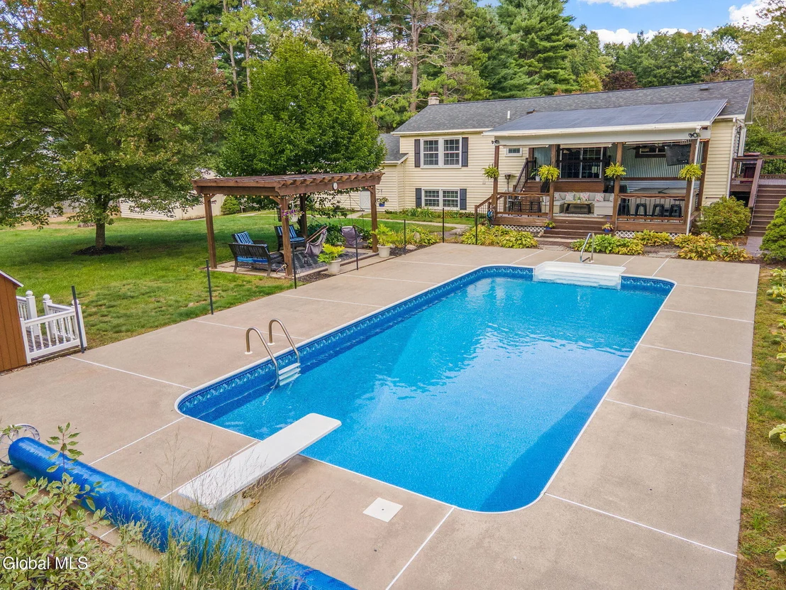 Photo of 6 Coriander Drive