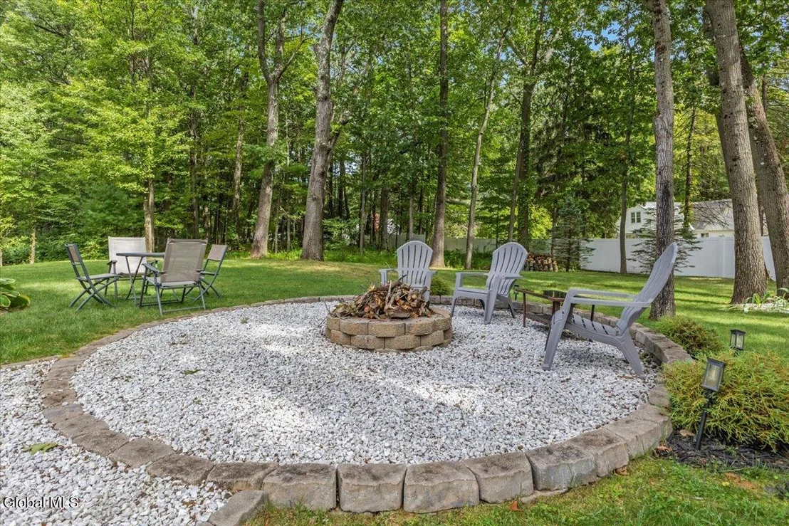 Photo of 76 Tamarack Lane