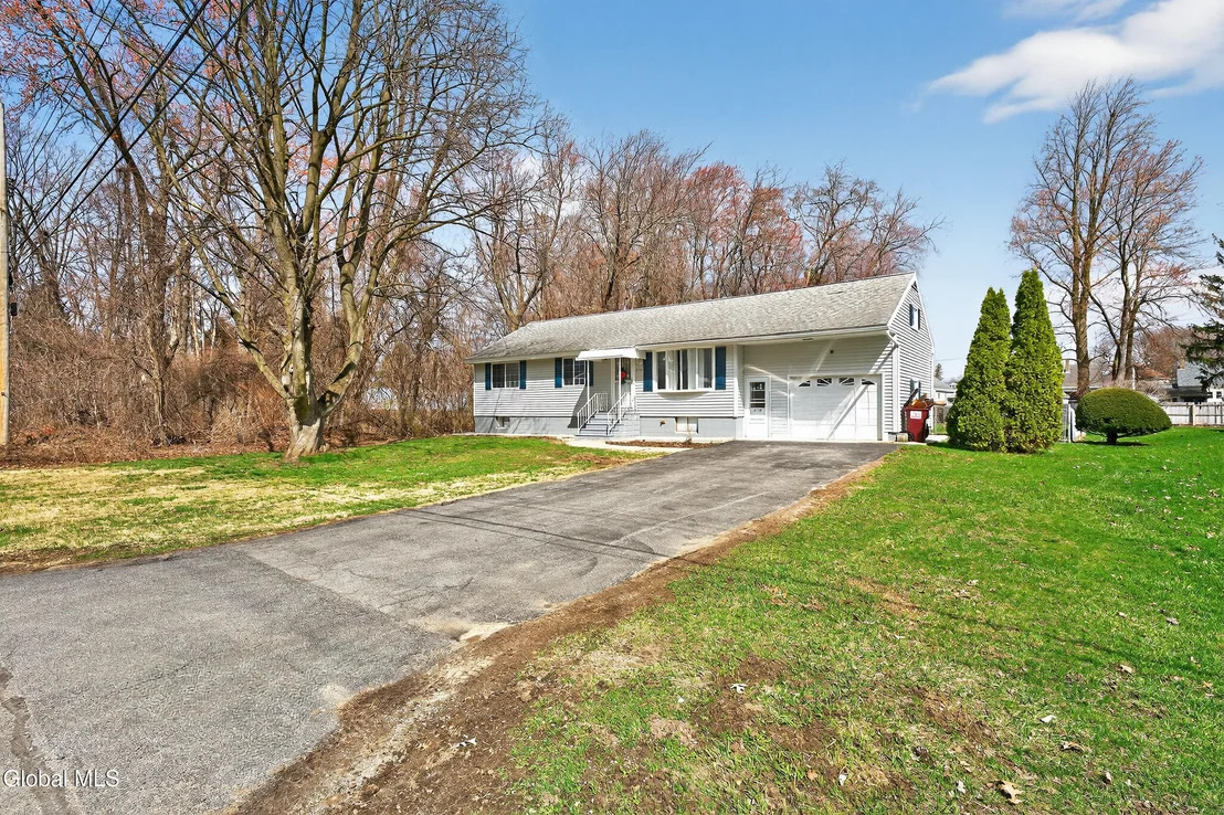 Photo of 2110 Nahant Street