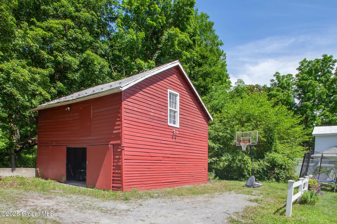 Photo of 272 Main Street