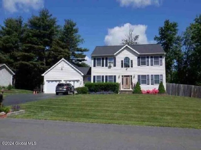 Photo of 1 Squire Road