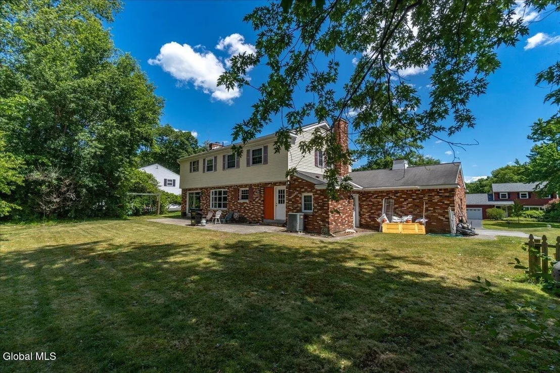 Photo of 845 Northumberland Drive