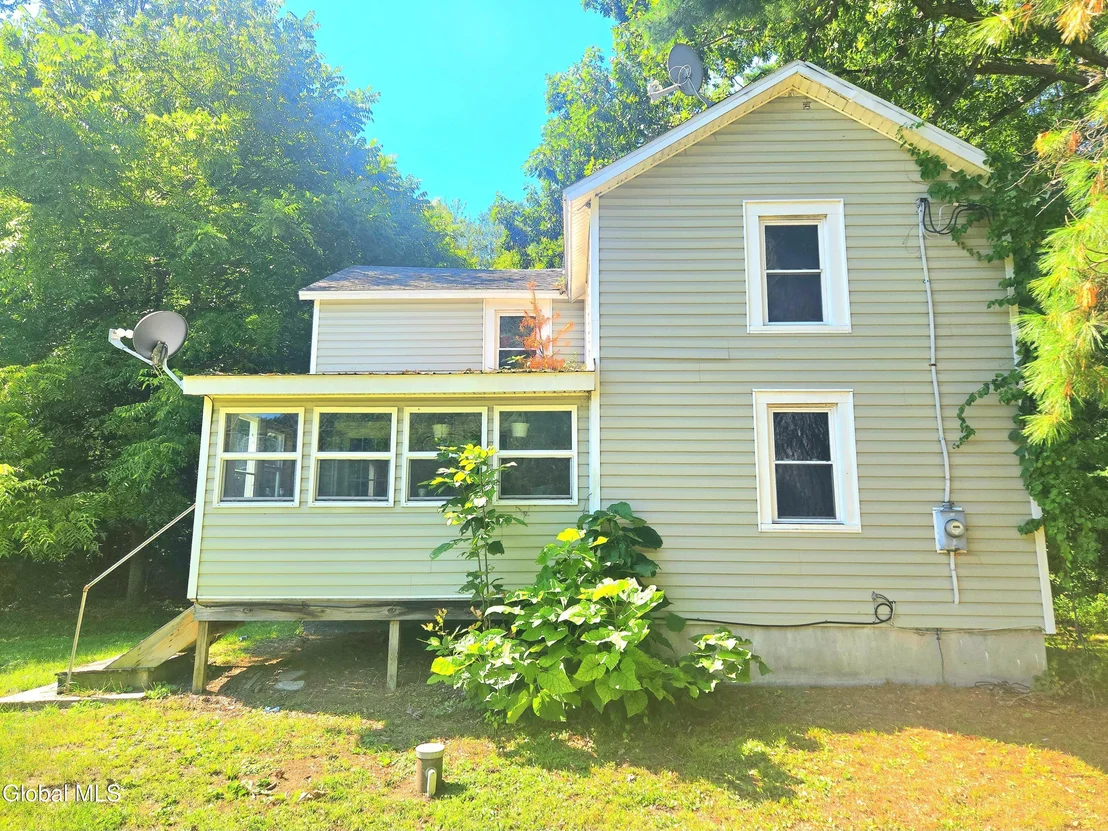 Photo of 187 Vaughn Road