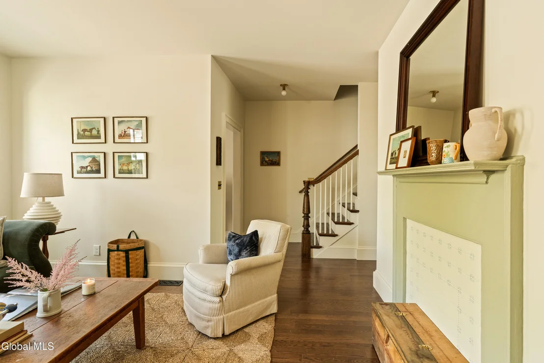 Photo of 309 State Street
