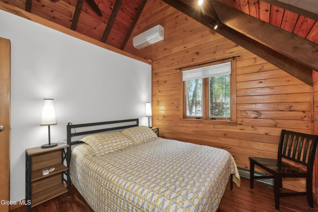 Photo of 55 Lakeview Drive