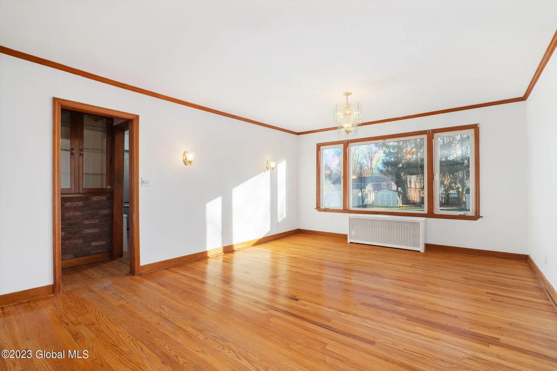 Photo of 41 Bayberry Road