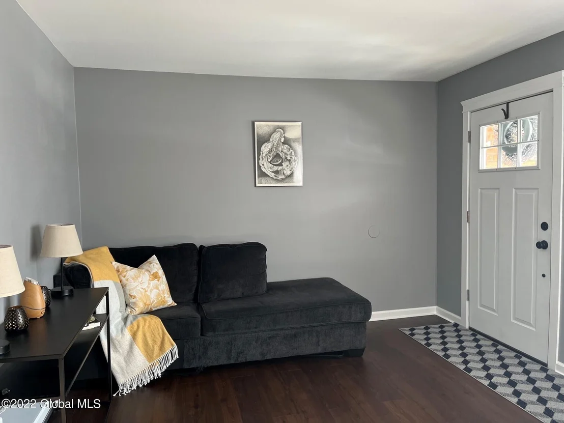 Photo of 1393 Kingston Ave