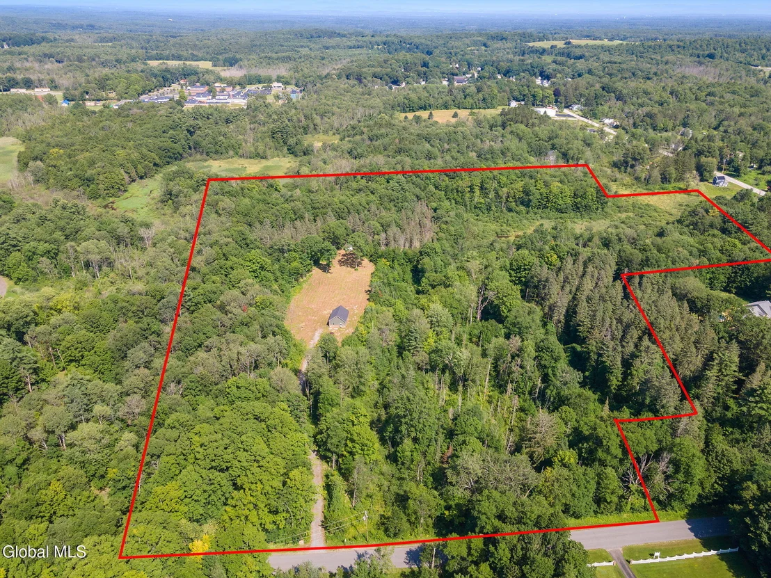 Photo of 5260 Hudson Road