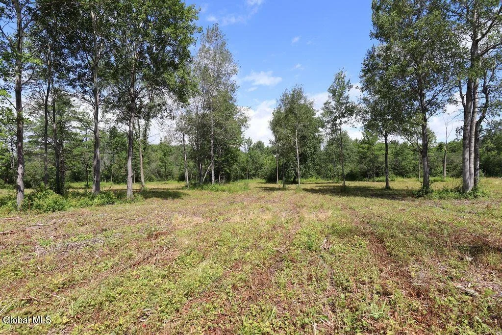 Photo of 468 Middle Road