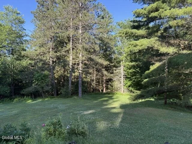 Photo of 28 Starcrest Drive