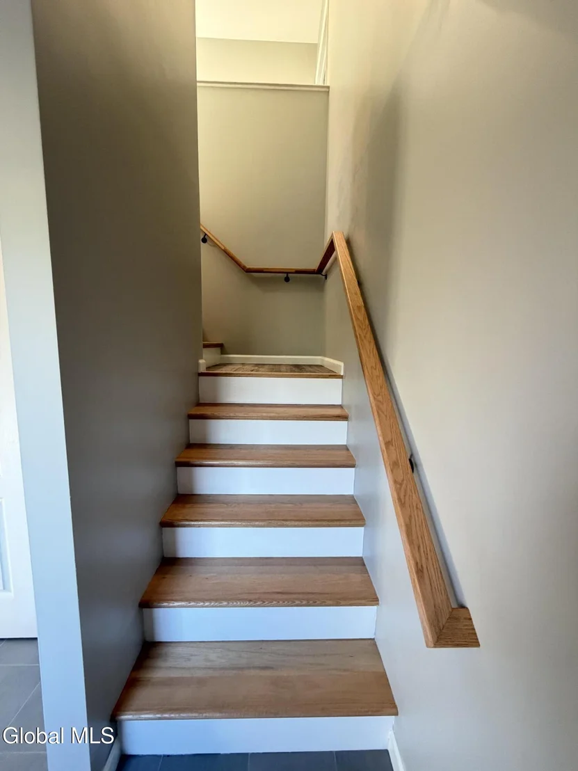 Photo of 56 Outlet Drive