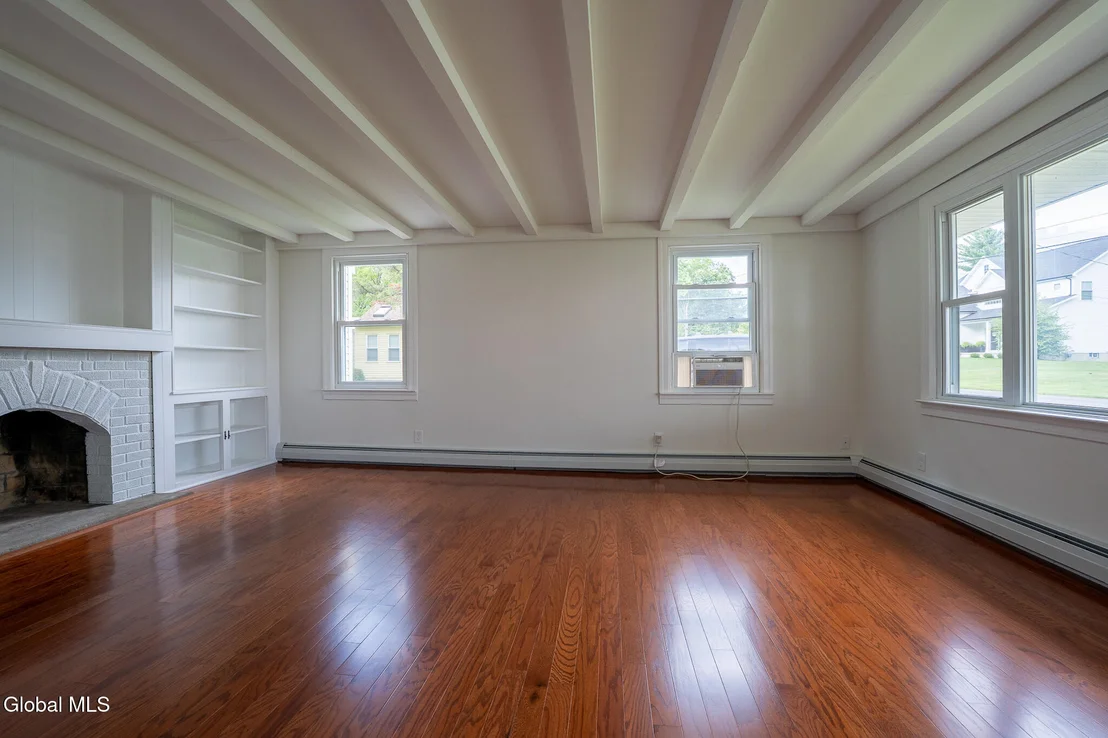 Photo of 15 Renas Drive