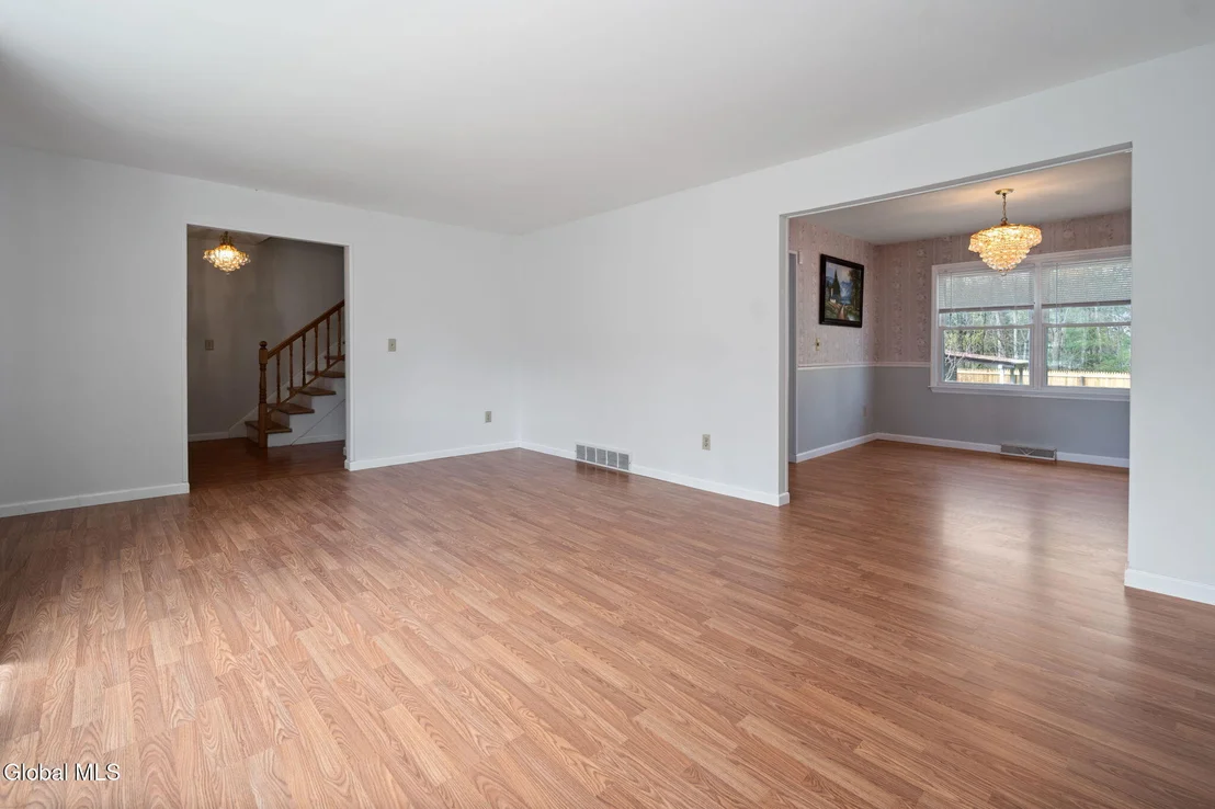 Photo of 5113 Foxwood Drive