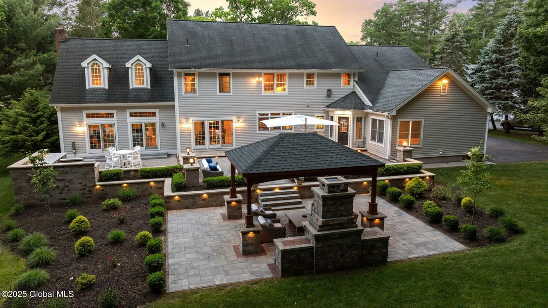 Photo of 428 Ridgehill Road