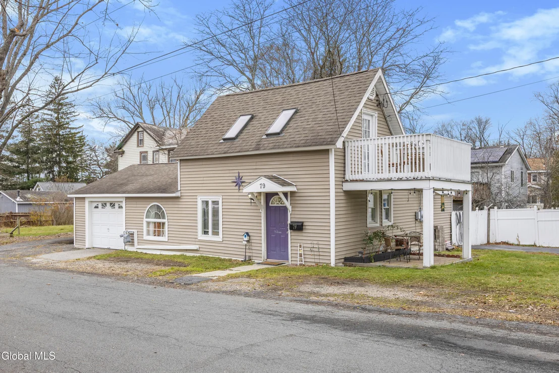 Photo of 79 Starr Avenue