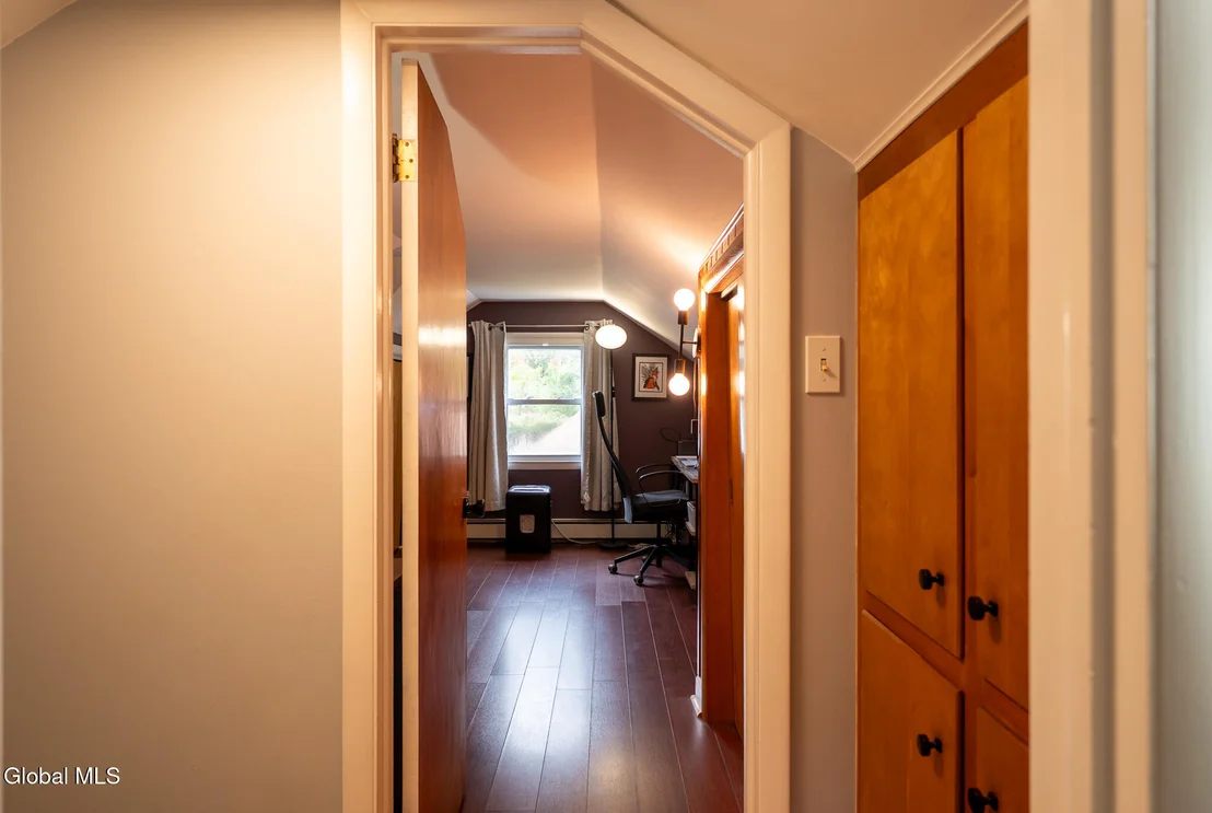 Photo of 1026 Wayne Road
