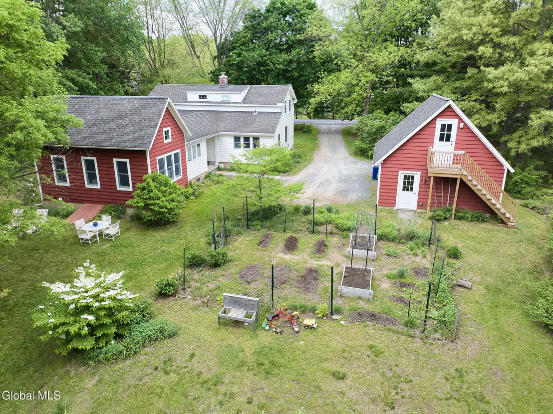 Photo of 1712 Crescent Road
