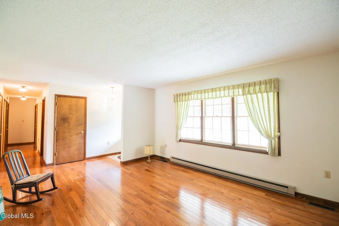 Photo of 21 Helen Drive