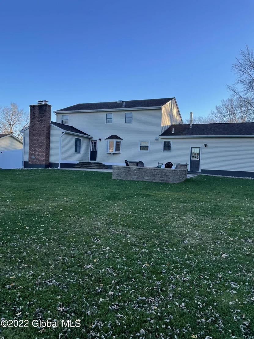 Photo of 19 Valleywood Drive
