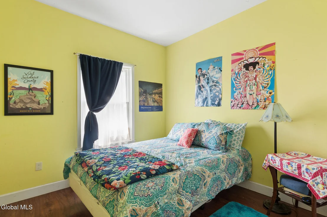 Photo of 102 Pleasant Avenue