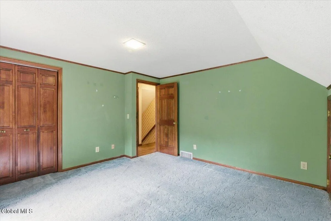Photo of 908 Mohegan Road