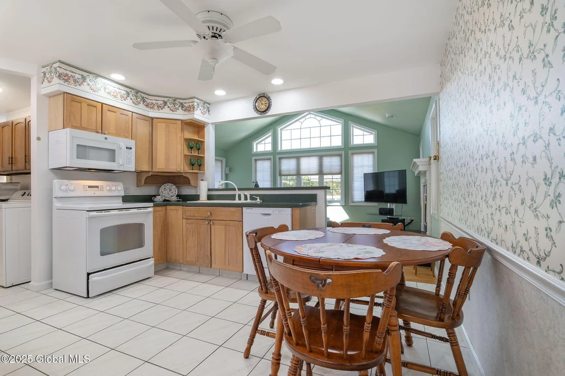 Photo of 1054 Theodore Road