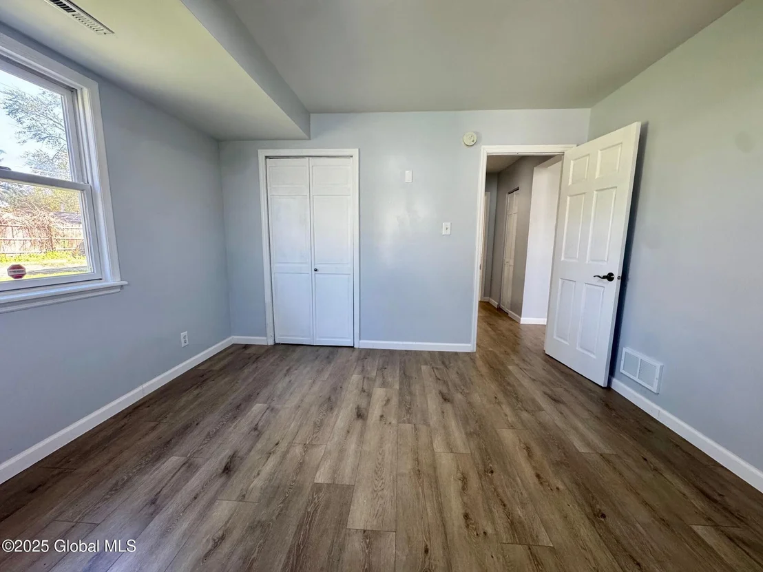 Photo of 1020 Inner Drive