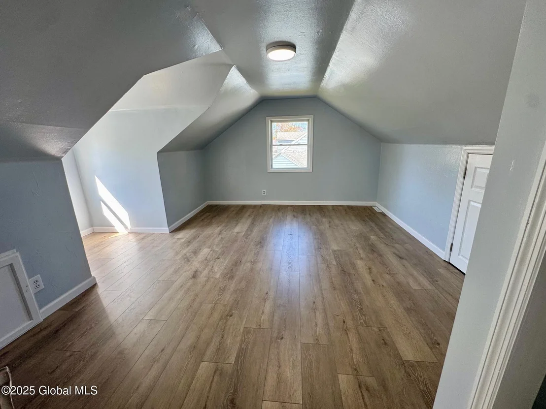 Photo of 1020 Inner Drive